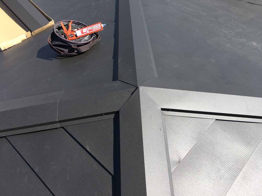 桑名市 棟板金施工